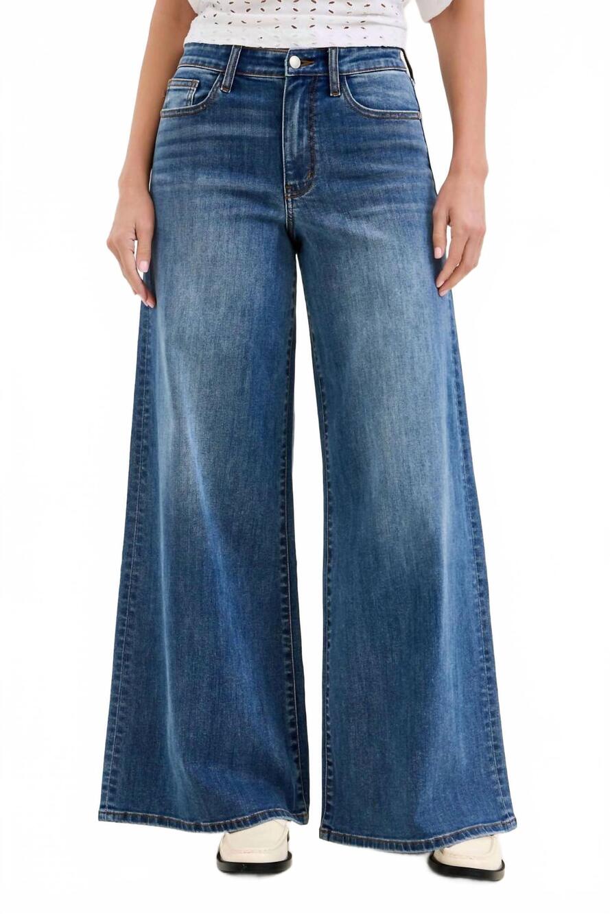 NEW JUDY BLUE high waisted palazzo jeans in blue